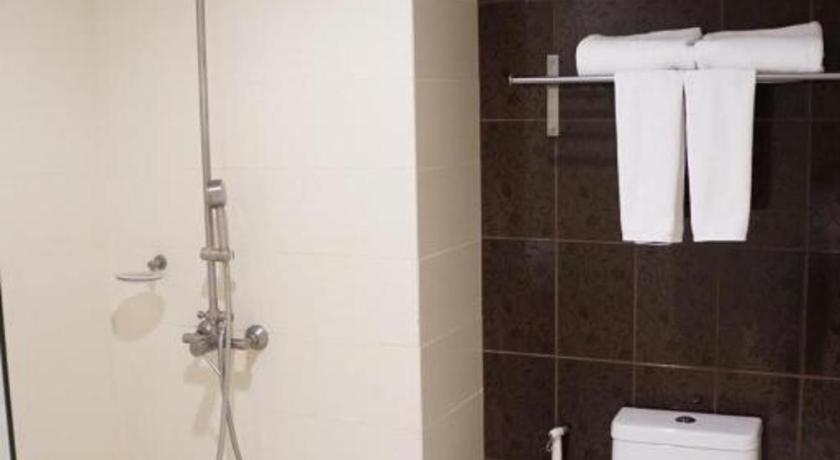 The One Hotel 3*