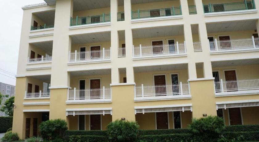 The One Hotel 3*